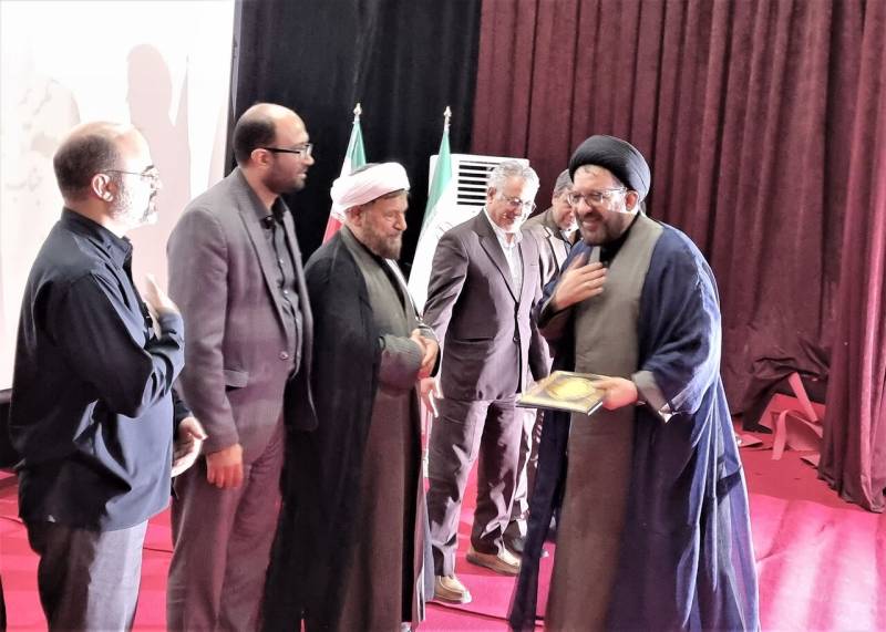 جنوب کرمان کمبودهای فرهنگی و هنری زیادی دارد